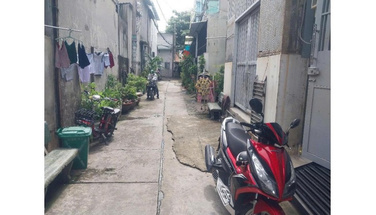 Bán Nhà Đường Số 8, Bình Hưng Hòa B, Bình Tân, Hẻm Xe Hơi, 52m2, 3 Tầng, Chỉ Nhỉnh 3 Tỷ TL